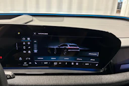 harmaa Audi Q6 e-tron 2025 kuva 26.