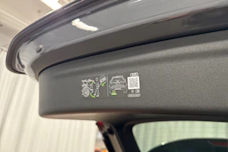 harmaa Audi Q6 e-tron 2025 kuva 33.