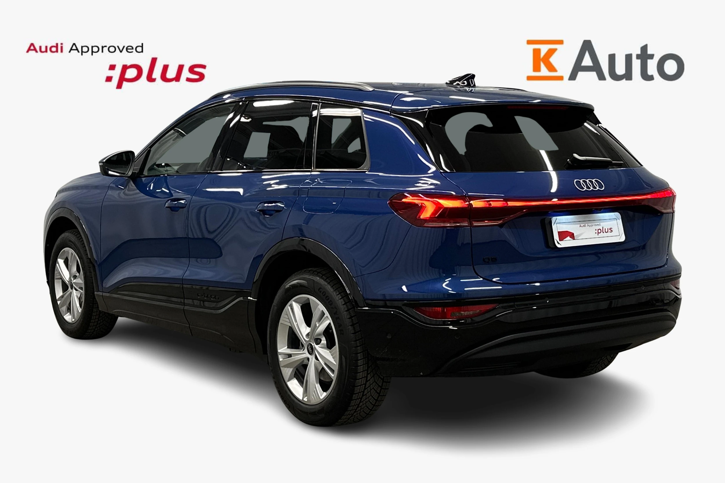 sininen Audi Q6 e-tron 2025 kuva 2.