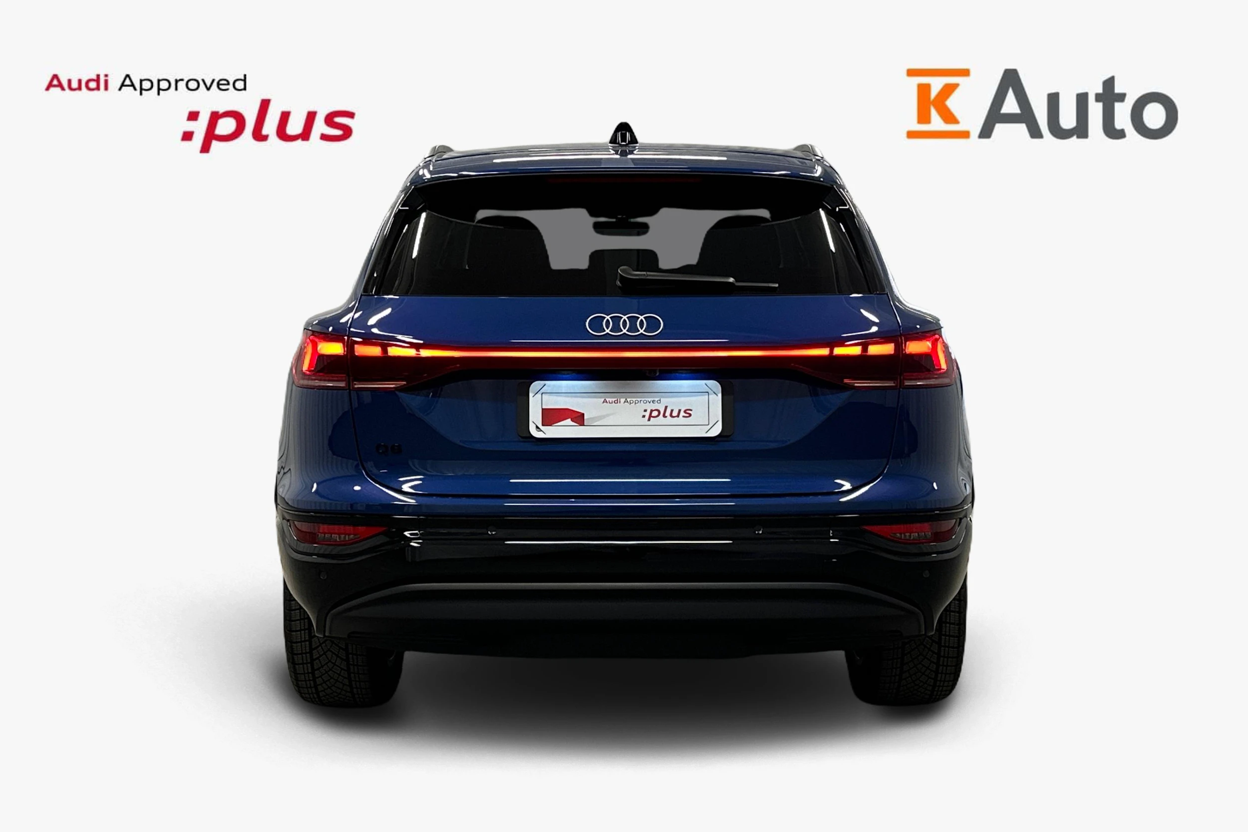 sininen Audi Q6 e-tron 2025 kuva 3.