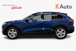 sininen Audi Q6 e-tron 2025 kuva 5.