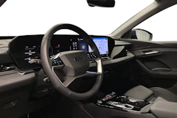 sininen Audi Q6 e-tron 2025 kuva 6.