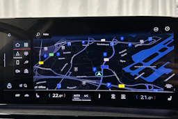 sininen Audi Q6 e-tron 2025 kuva 22.