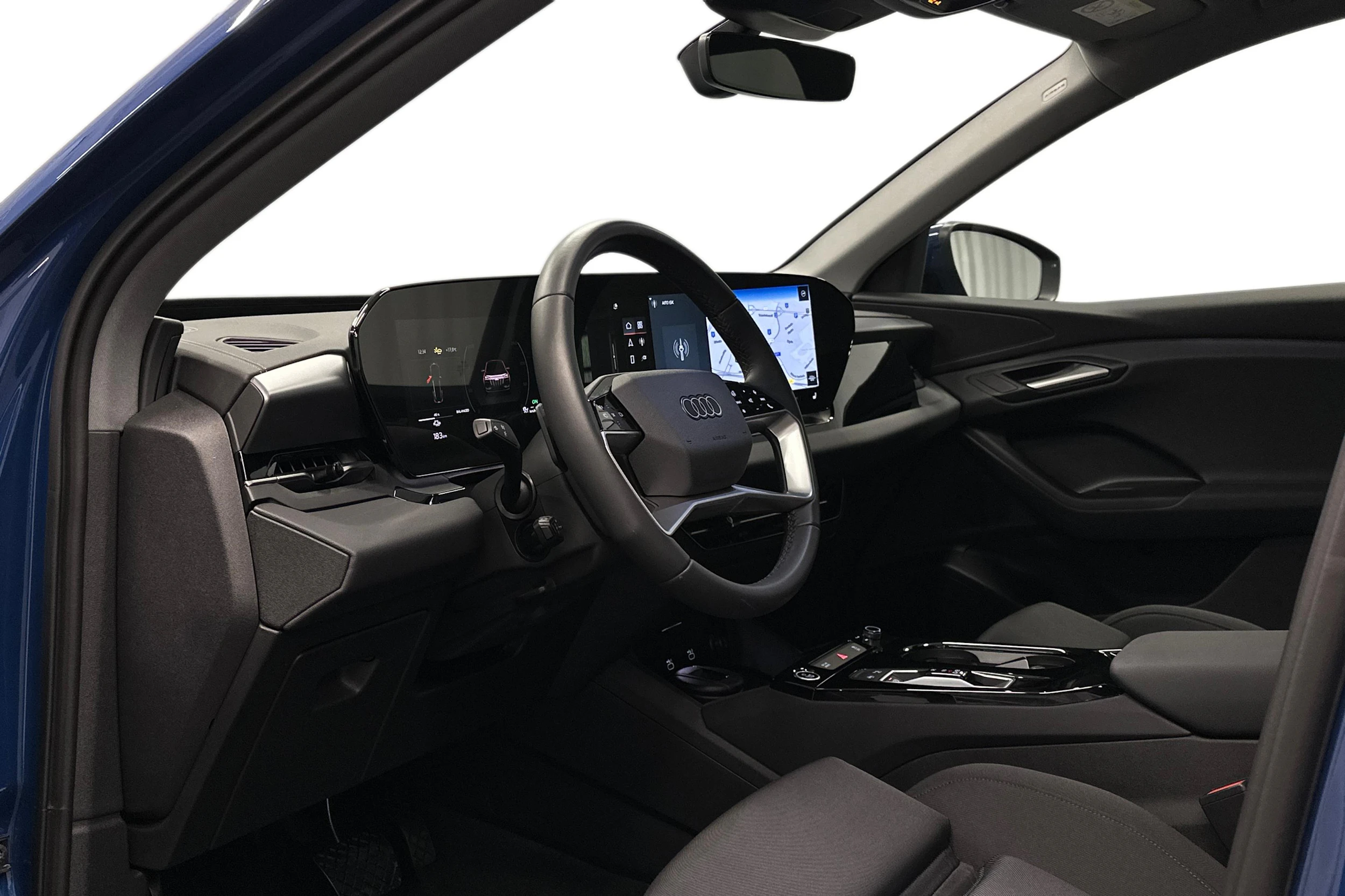 sininen Audi Q6 e-tron 2025 kuva 6.