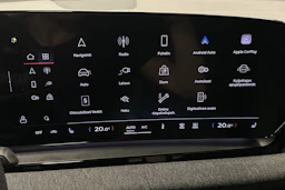 musta Audi Q6 e-tron 2025 kuva 17.