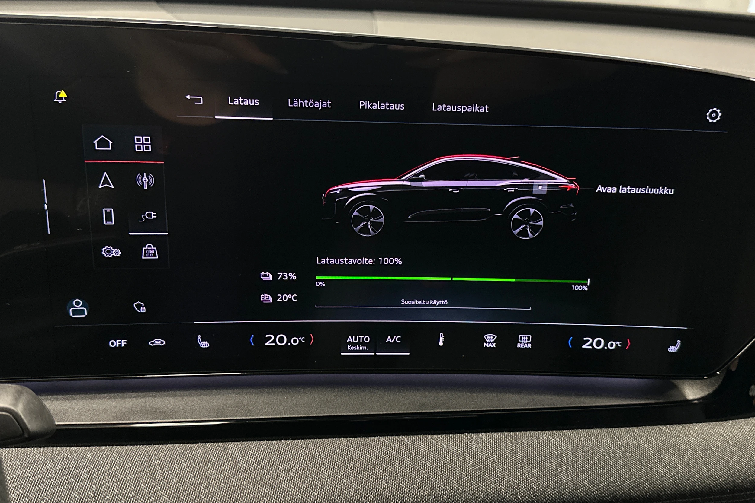 musta Audi Q6 e-tron 2025 kuva 23.