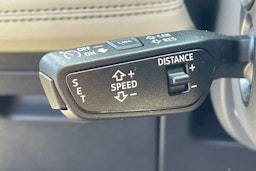 harmaa Audi Q6 e-tron 2025 kuva 21.