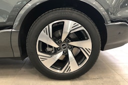 met. harmaa Audi Q6 e-tron 2025 kuva 10.