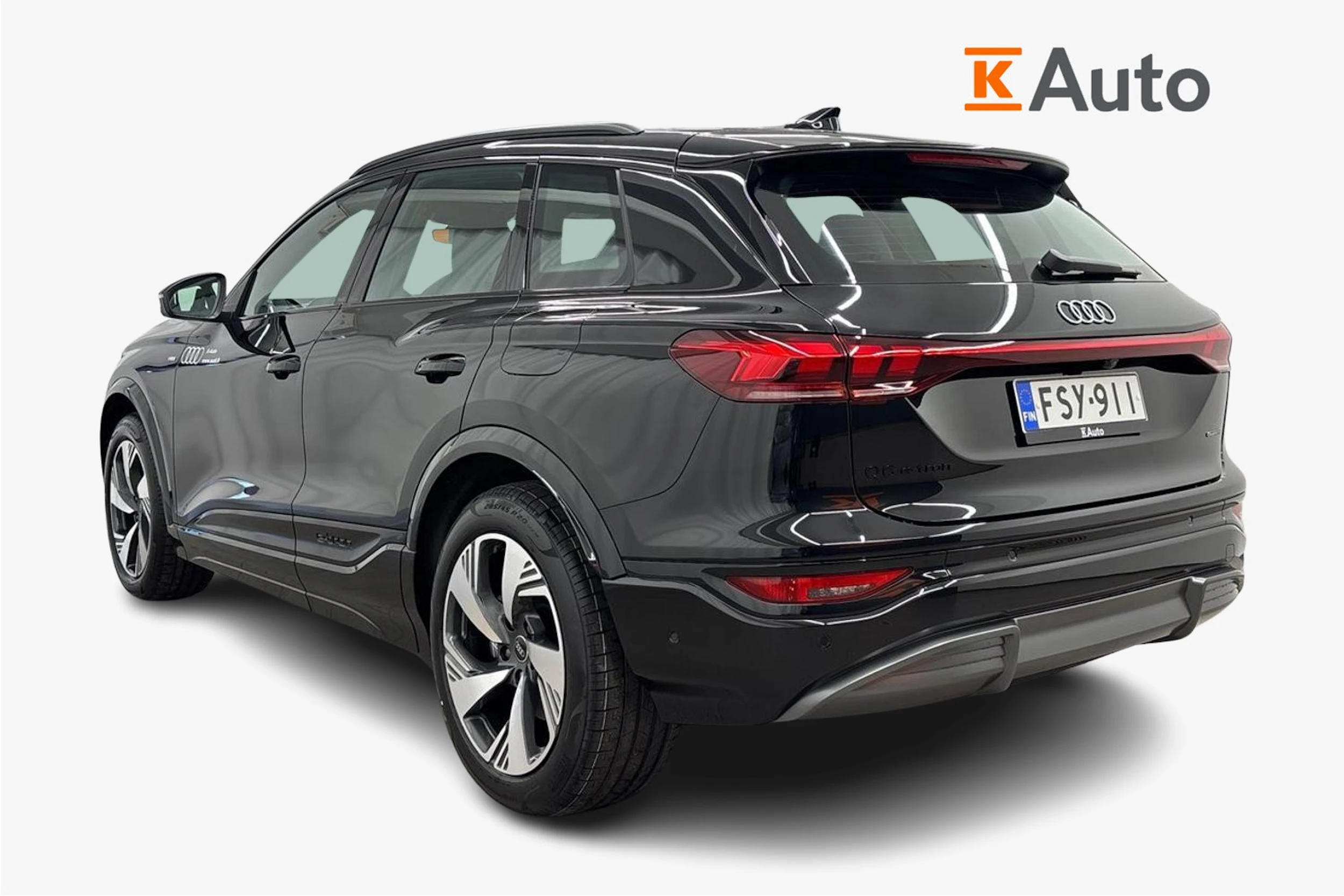 met. musta Audi Q6 e-tron 2026 kuva 2.