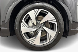 met. musta Audi Q6 e-tron 2026 kuva 9.