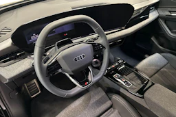 met. musta Audi Q6 e-tron 2026 kuva 6.