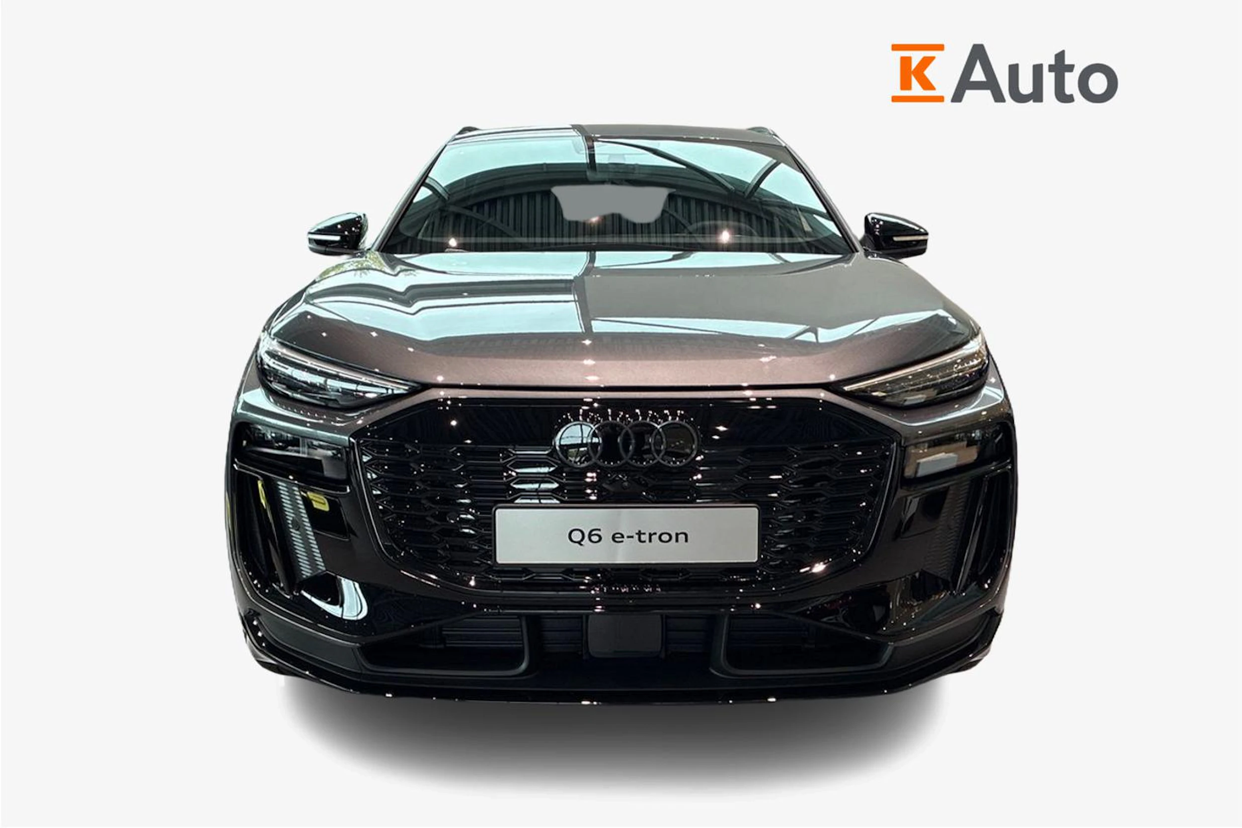 harmaa Audi Q6 e-tron 2026 kuva 4.