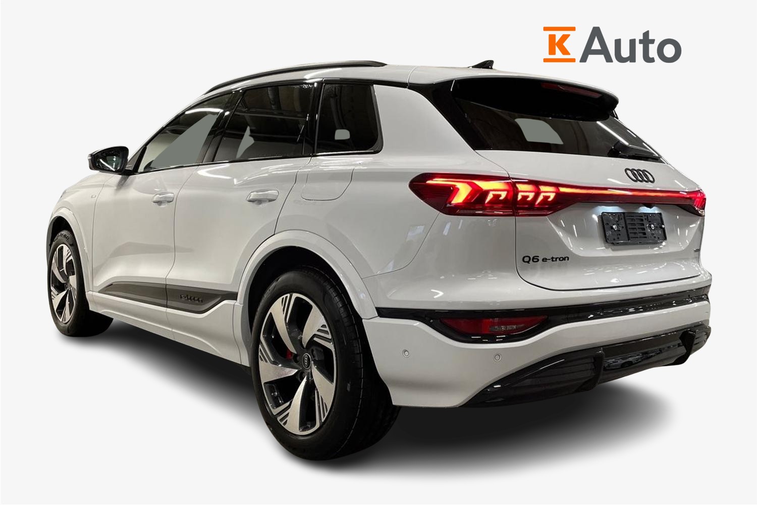 Audi Q6 e-tron 2026, photo 2/15