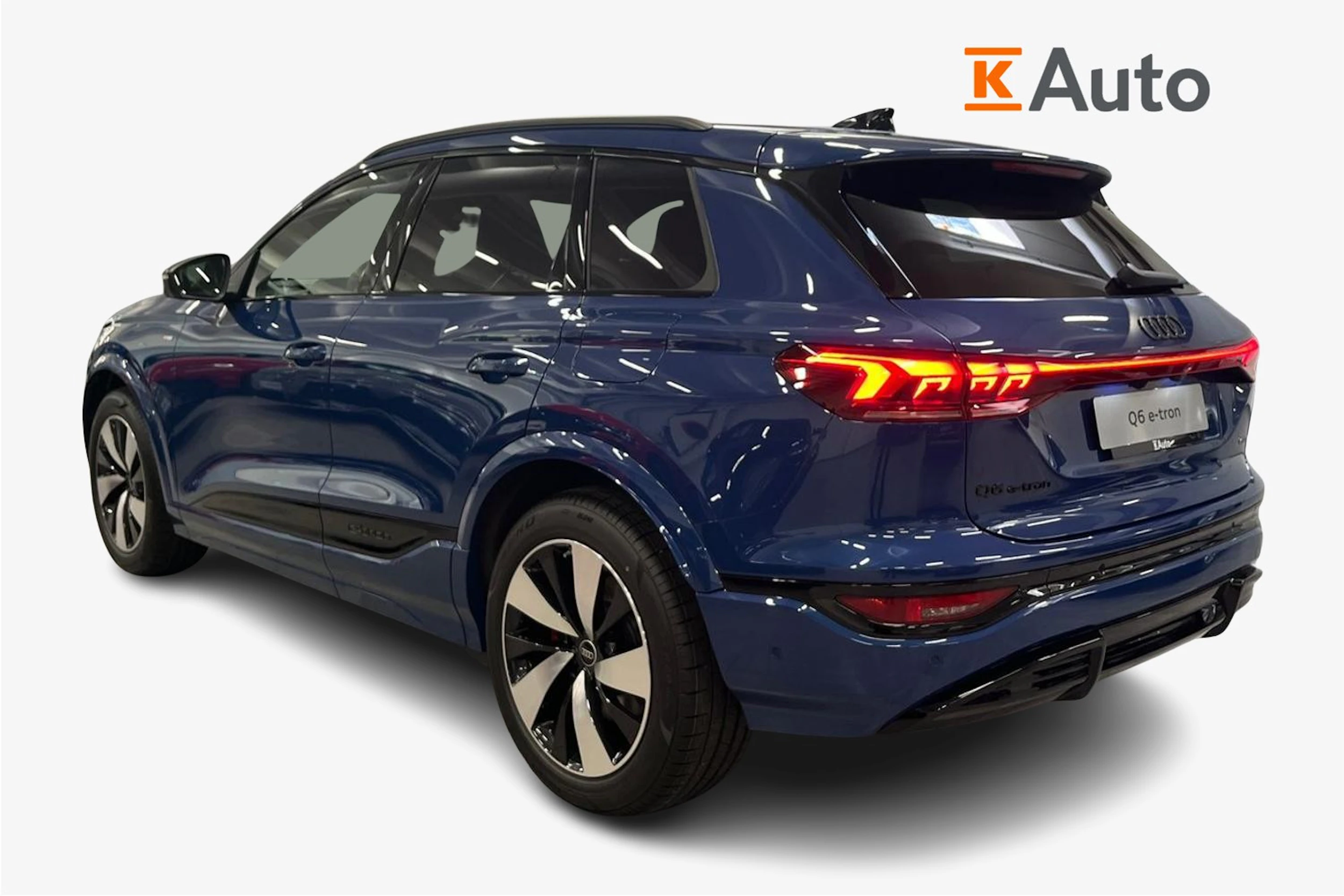 met. sininen Audi Q6 e-tron 2026 kuva 2.