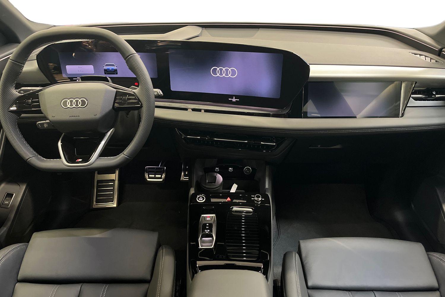 Audi Q6 e-tron 2026, photo 7/15