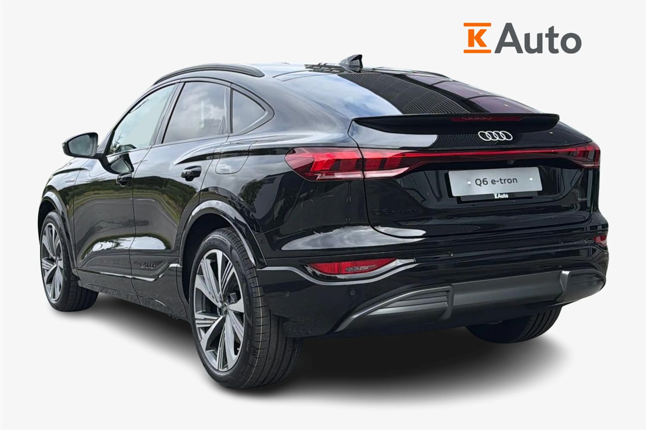 musta Audi Q6 e-tron 2026 kuva 2.
