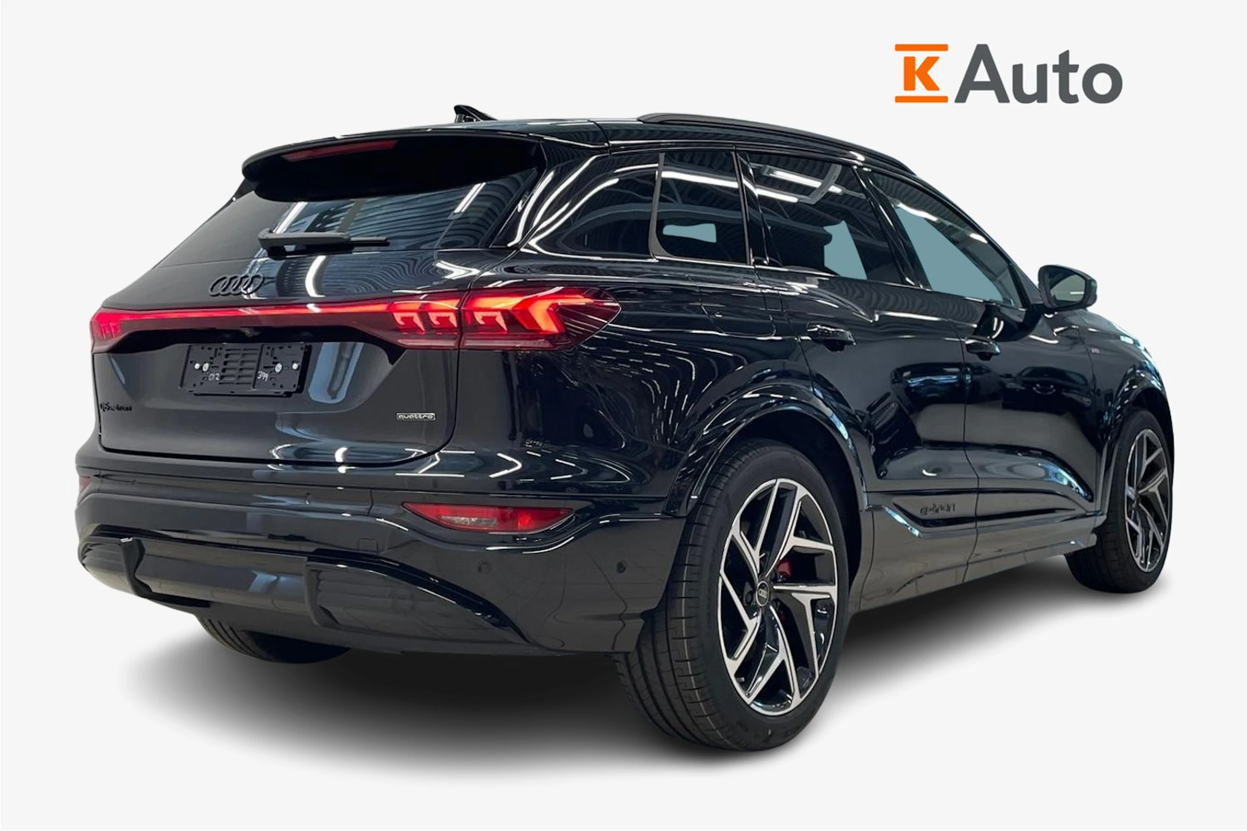 met. musta Audi Q6 e-tron 2026 kuva 2.