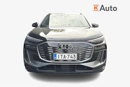 musta Audi Q6 e-tron 2026 kuva 4.