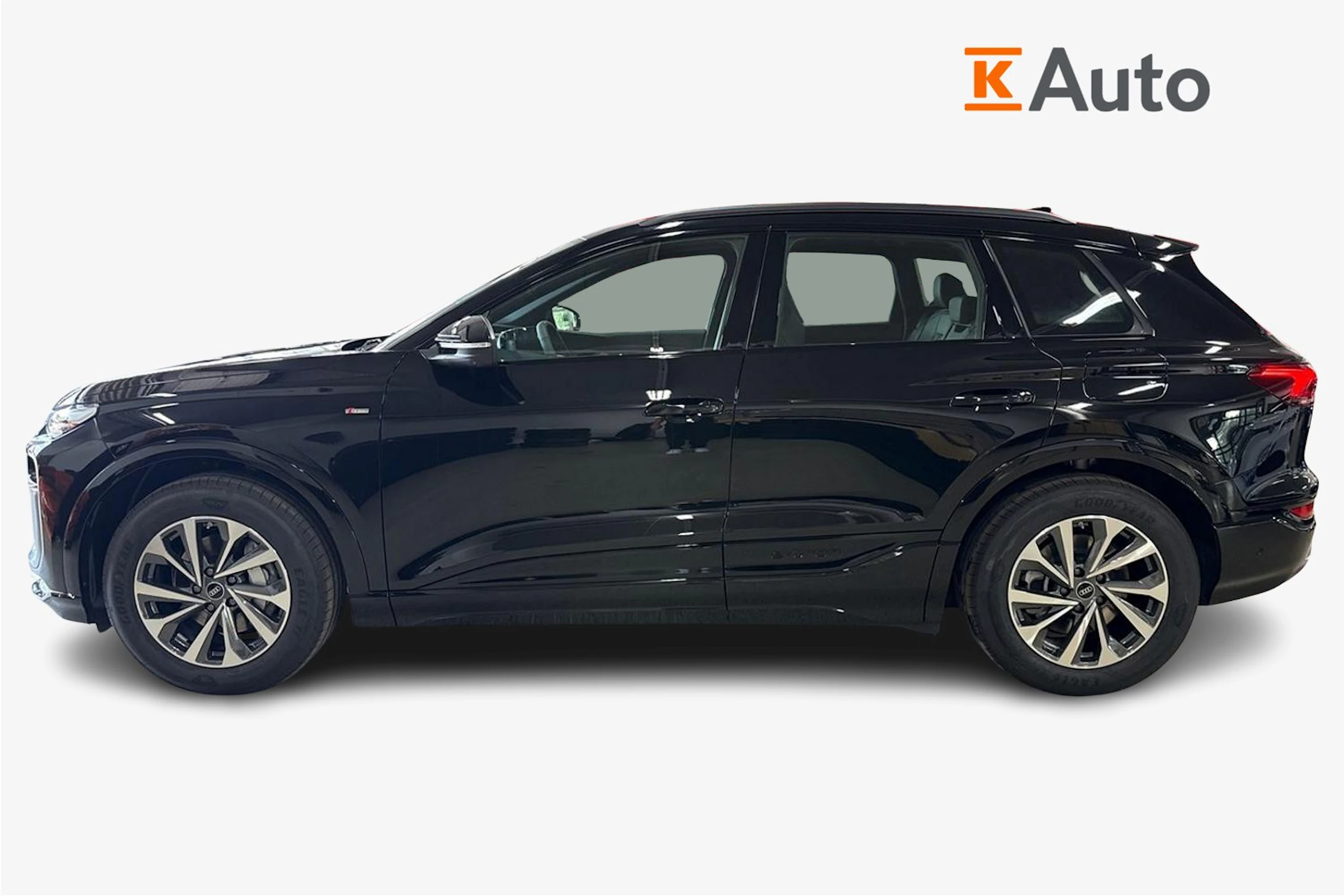met. musta Audi Q6 e-tron 2026 kuva 5.