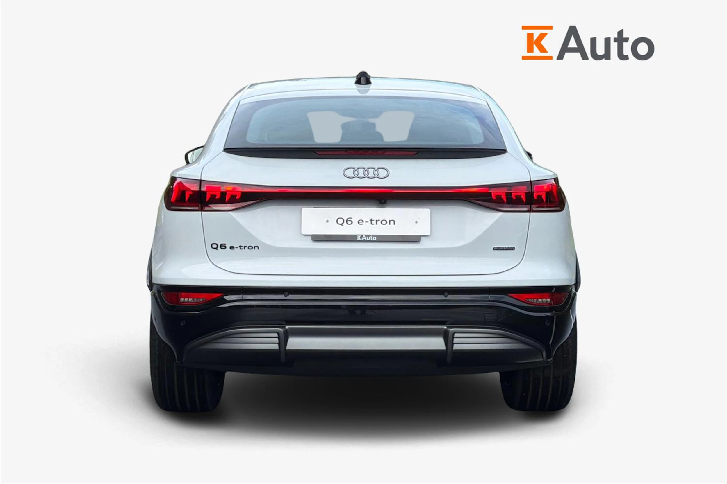 met. valkoinen Audi Q6 e-tron 2026 kuva 3.
