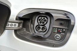 met. valkoinen Audi Q6 e-tron 2026 kuva 26.