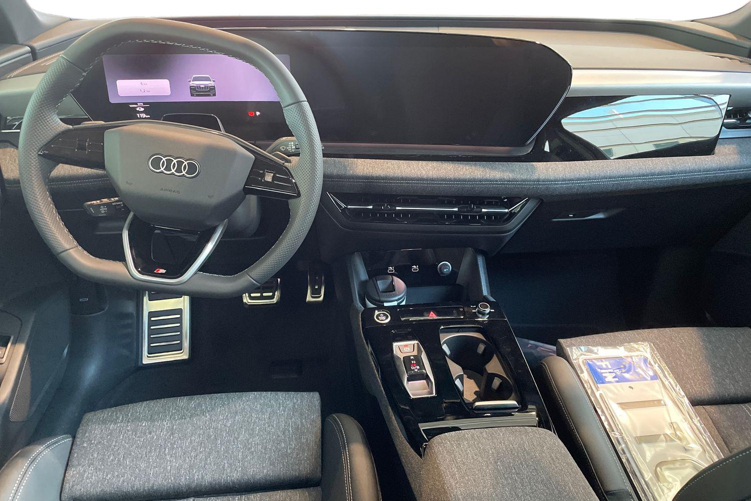 Audi Q6 e-tron e-tron quattro S line 2026, kuva 7/15