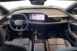 met. sininen Audi Q6 e-tron 2026 kuva 7.