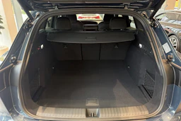 met. sininen Audi Q6 e-tron 2026 kuva 21.