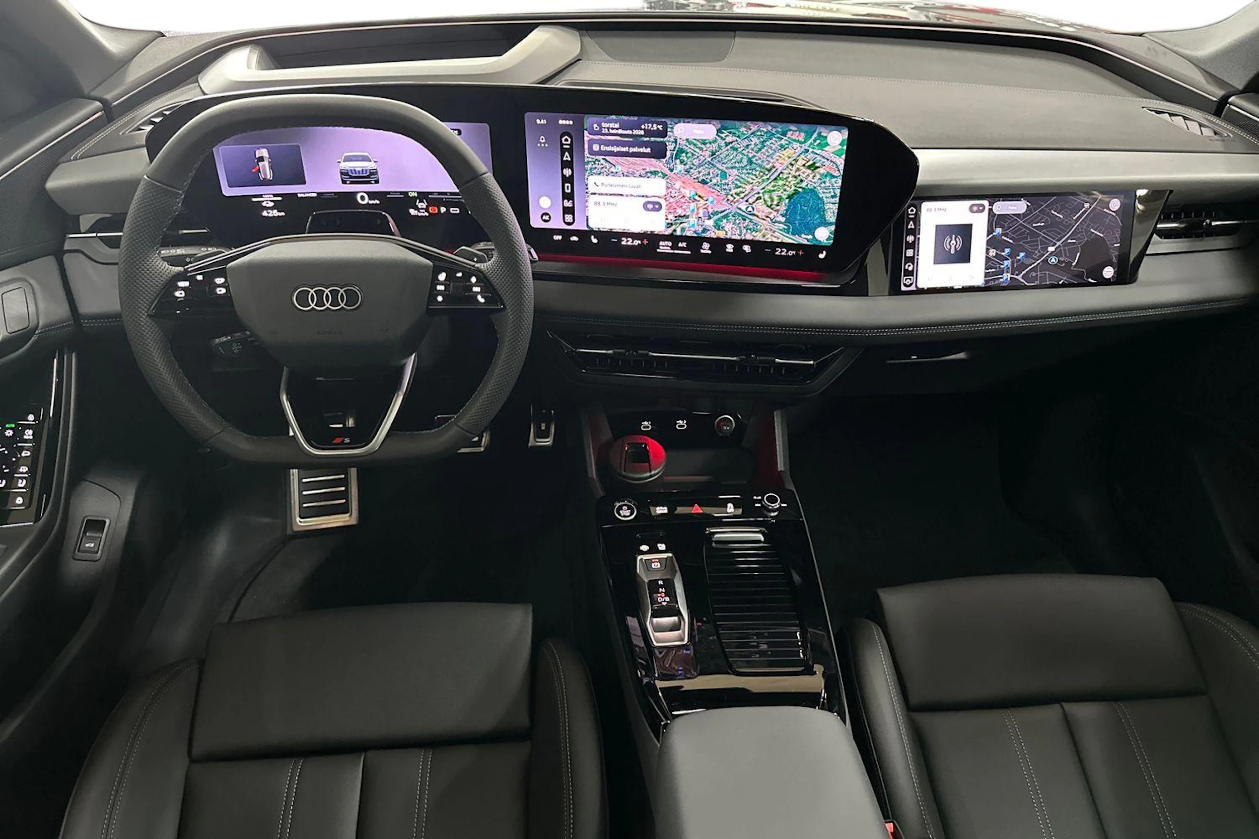 plasma sininen Audi Q6 e-tron 2026 kuva 7.