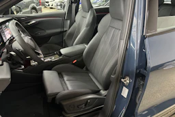 plasma sininen Audi Q6 e-tron 2026 kuva 11.