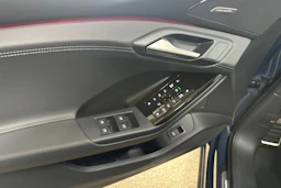 plasma sininen Audi Q6 e-tron 2026 kuva 21.