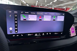 plasma sininen Audi Q6 e-tron 2026 kuva 29.