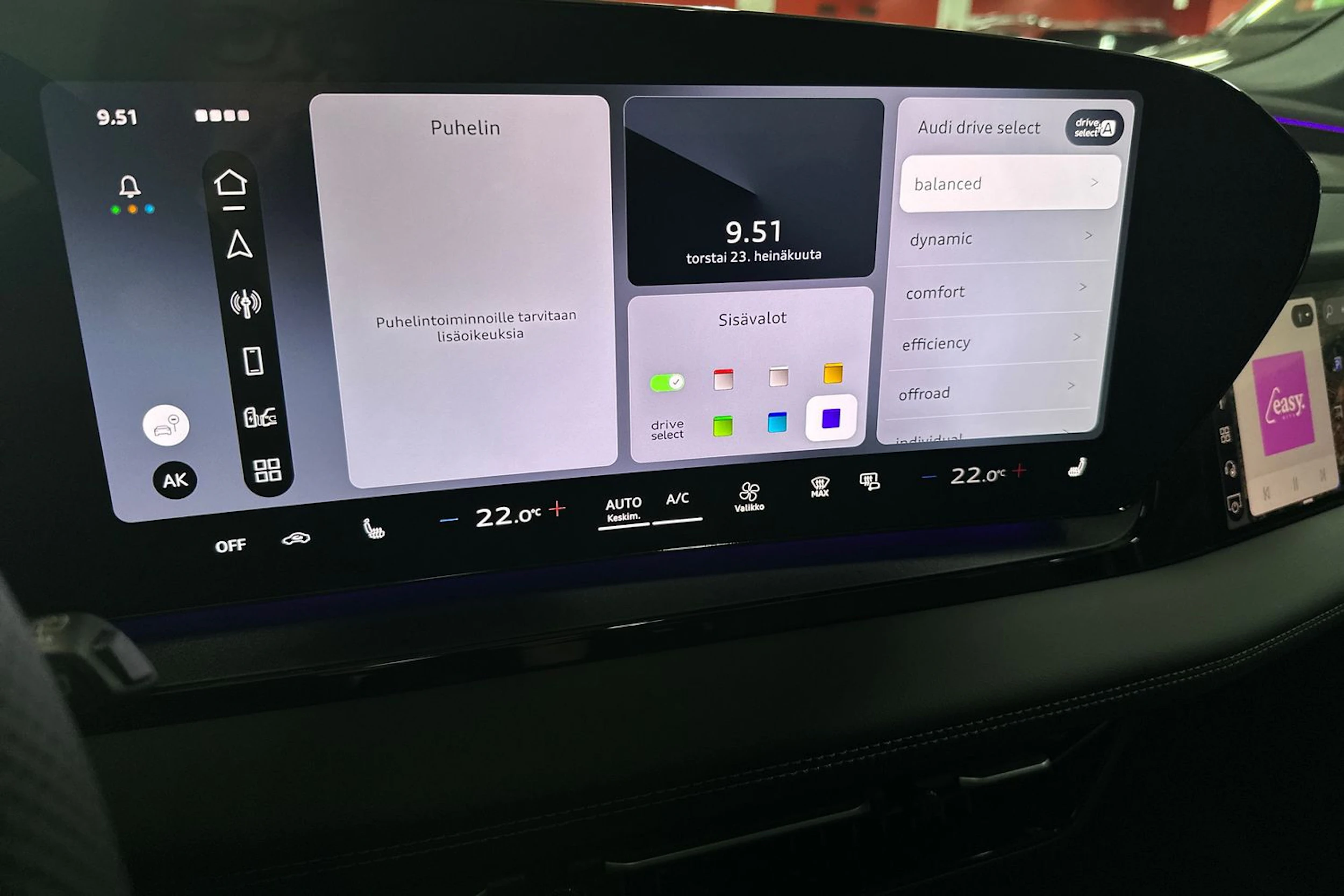plasma sininen Audi Q6 e-tron 2026 kuva 36.
