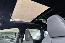 plasma sininen Audi Q6 e-tron 2026 kuva 41.