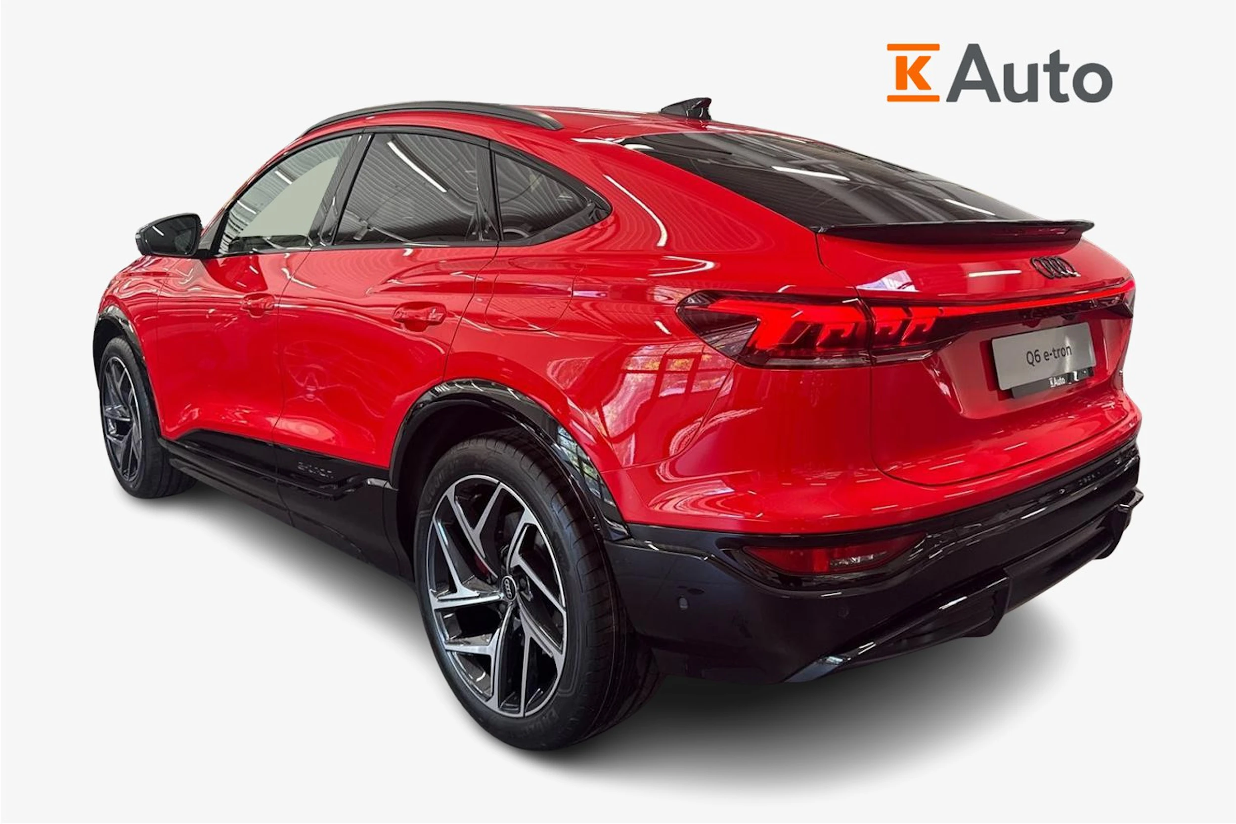 met. punainen Audi Q6 e-tron 2026 kuva 2.