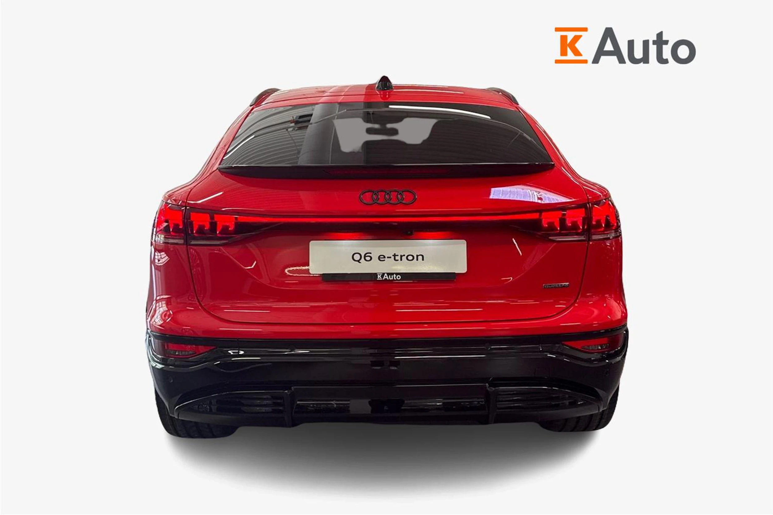 met. punainen Audi Q6 e-tron 2026 kuva 3.
