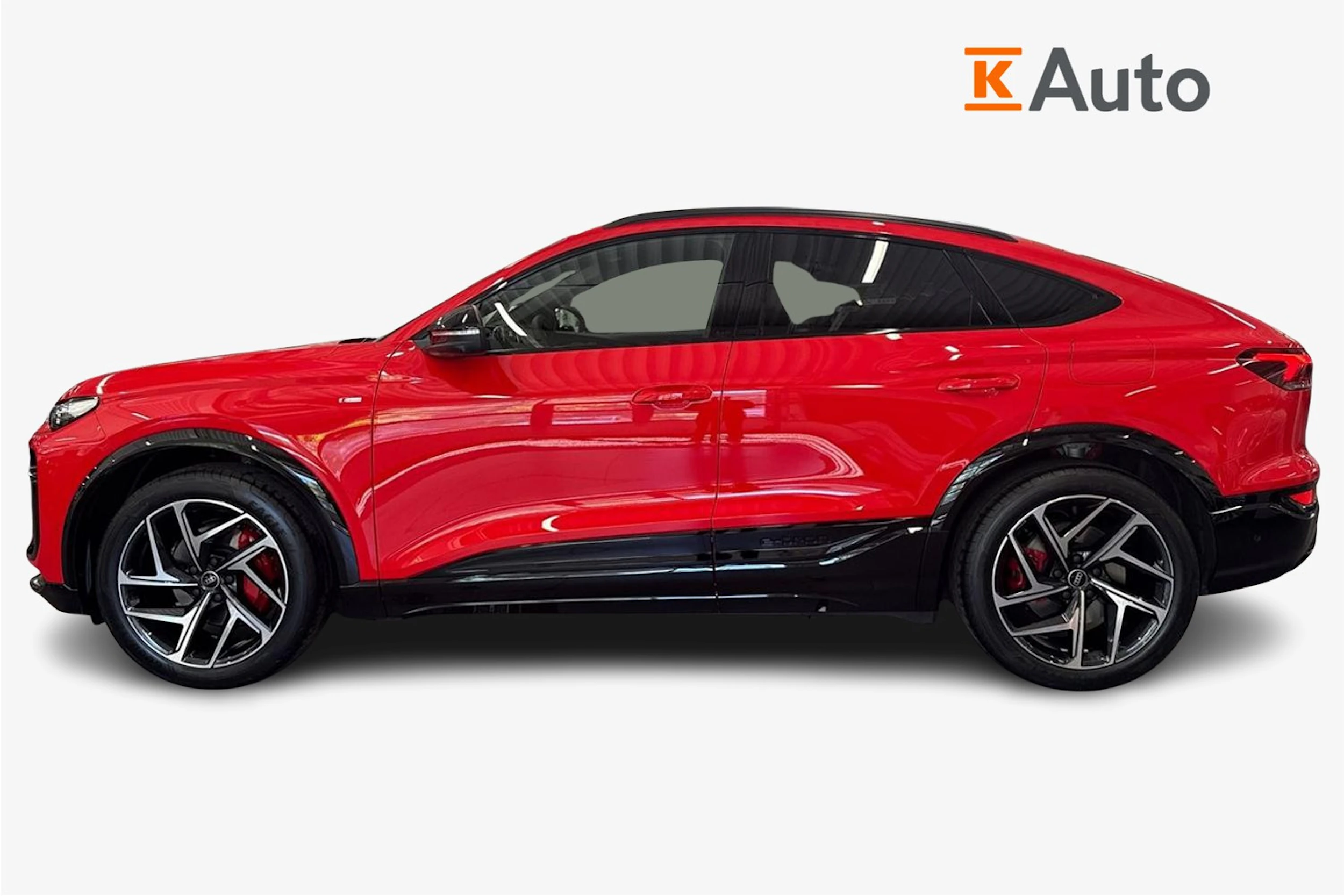 met. punainen Audi Q6 e-tron 2026 kuva 5.