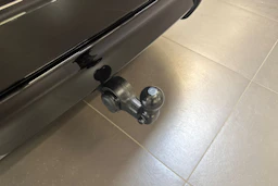 met. punainen Audi Q6 e-tron 2026 kuva 12.
