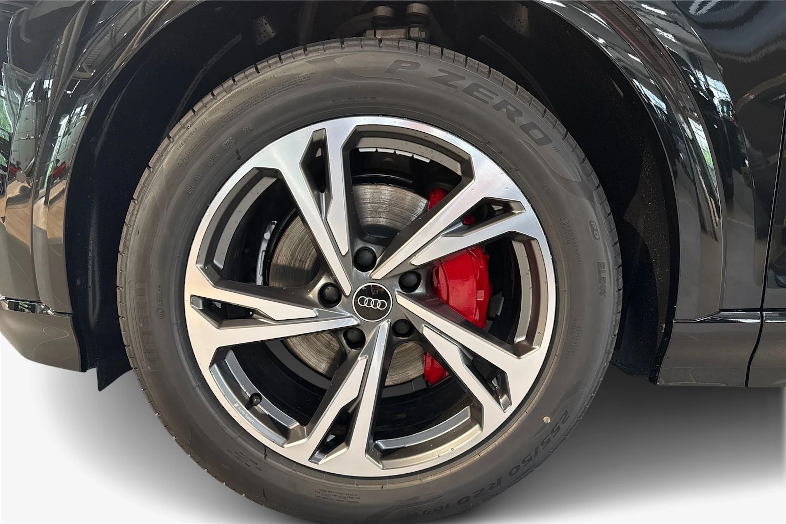 met. musta Audi Q6 e-tron 2026 kuva 9.