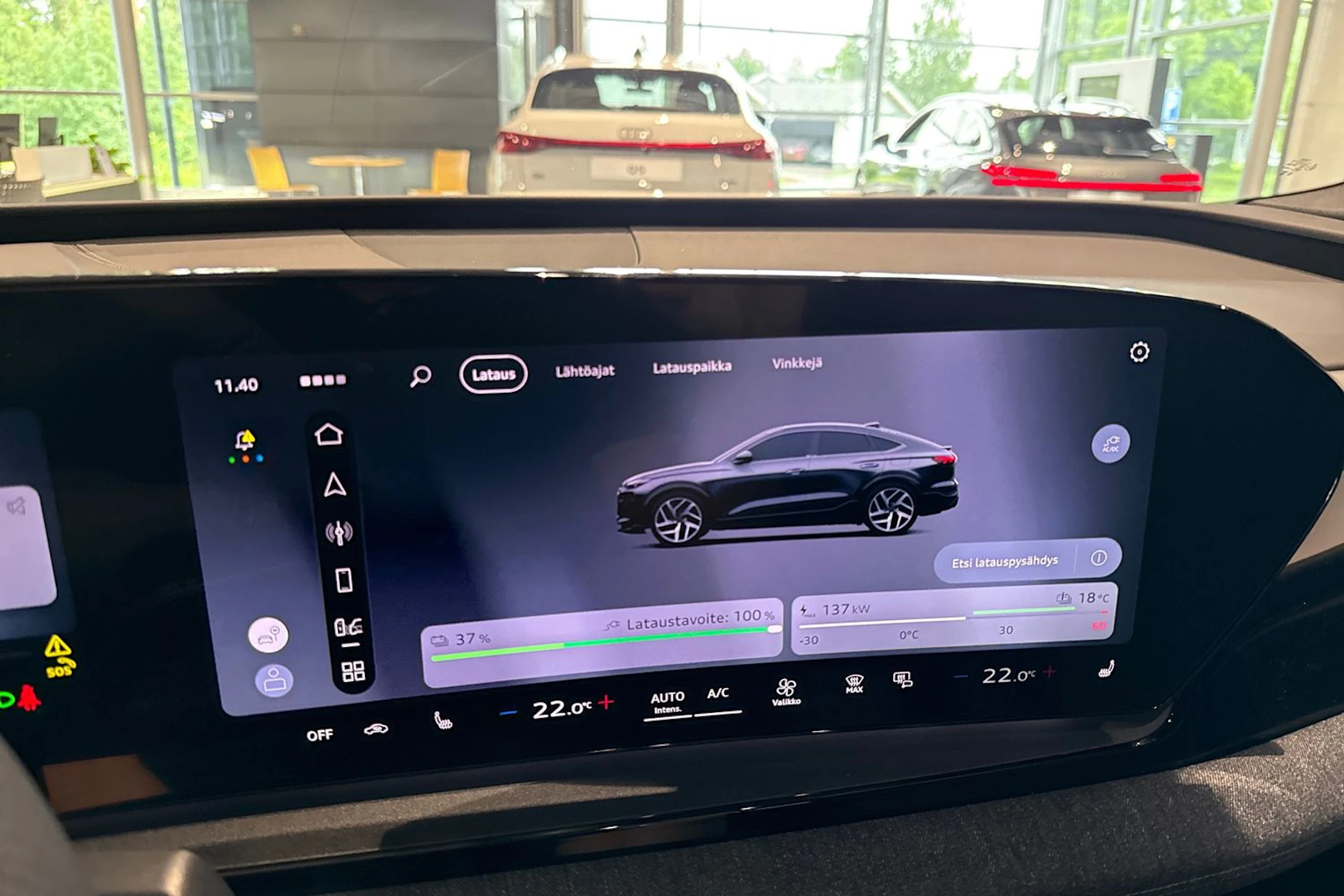 met. musta Audi Q6 e-tron 2026 kuva 23.