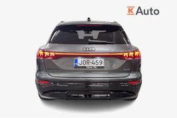 met. harmaa Audi Q6 e-tron 2026 kuva 3.