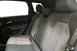 met. harmaa Audi Q6 e-tron 2026 kuva 8.