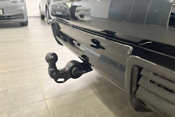 met. harmaa Audi Q6 e-tron 2026 kuva 15.
