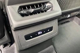 musta Audi Q6 e-tron 2026 kuva 13.