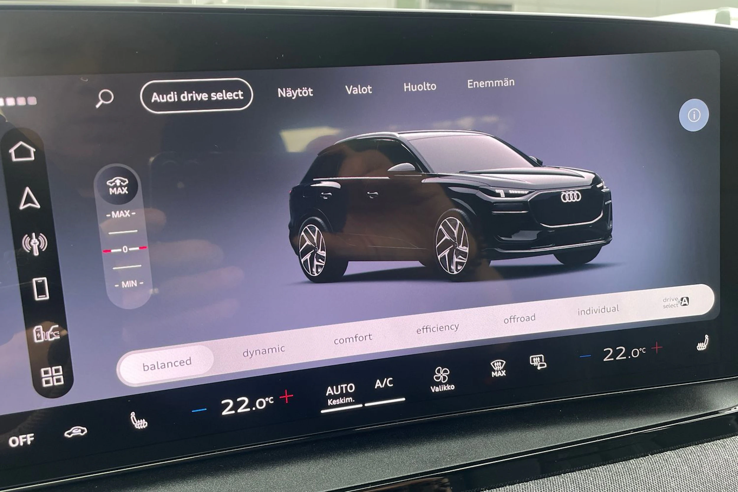 musta Audi Q6 e-tron 2026 kuva 24.