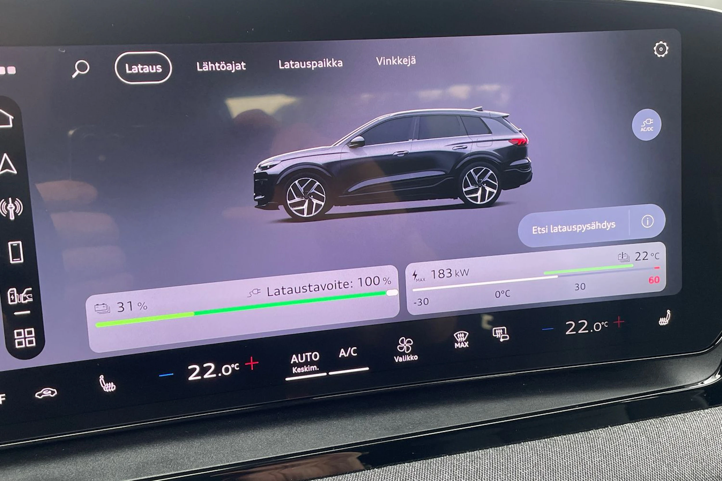 musta Audi Q6 e-tron 2026 kuva 25.