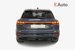 met. sininen Audi Q6 e-tron 2026 kuva 3.
