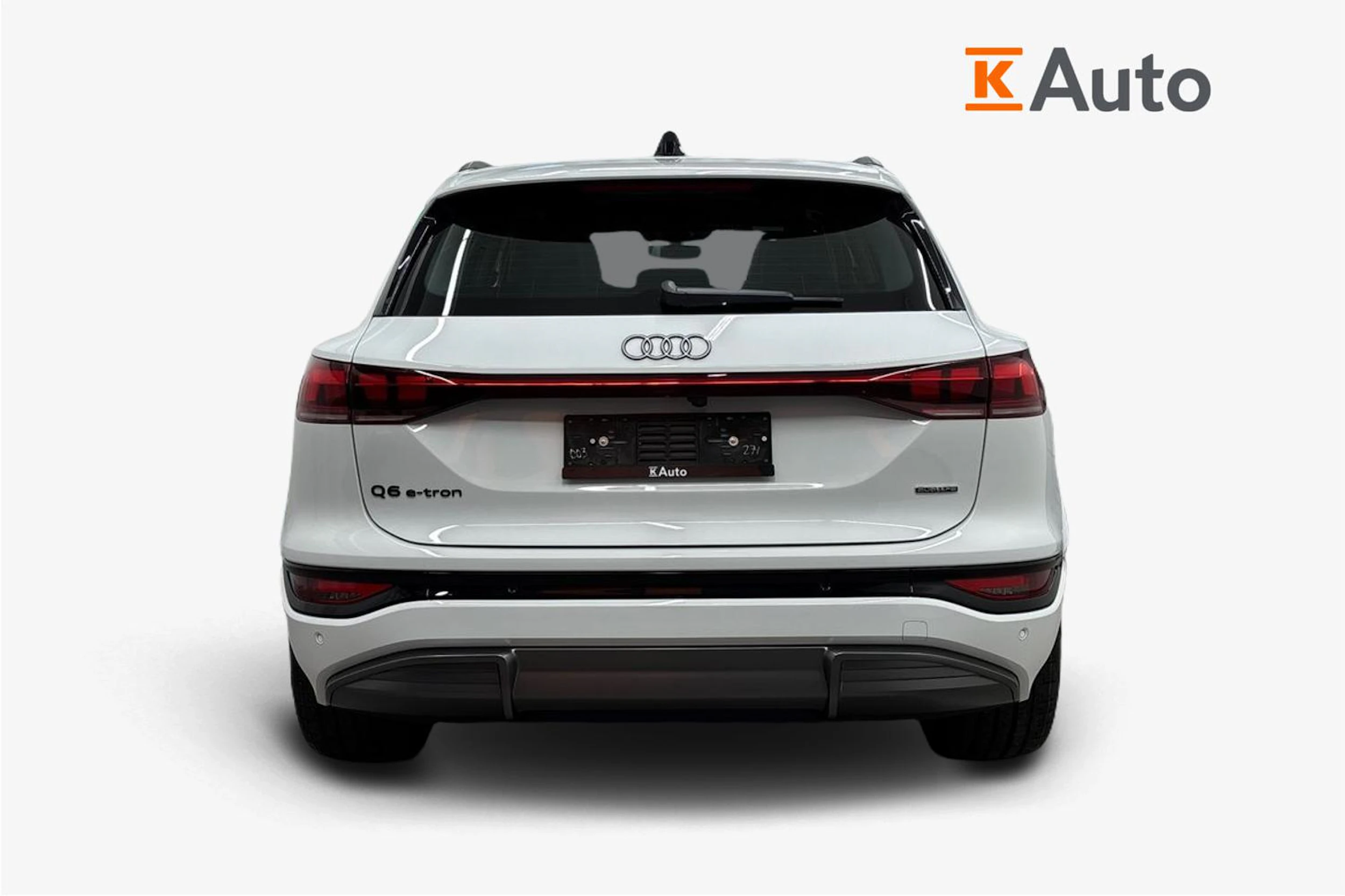 met. valkoinen Audi Q6 e-tron 2026 kuva 3.