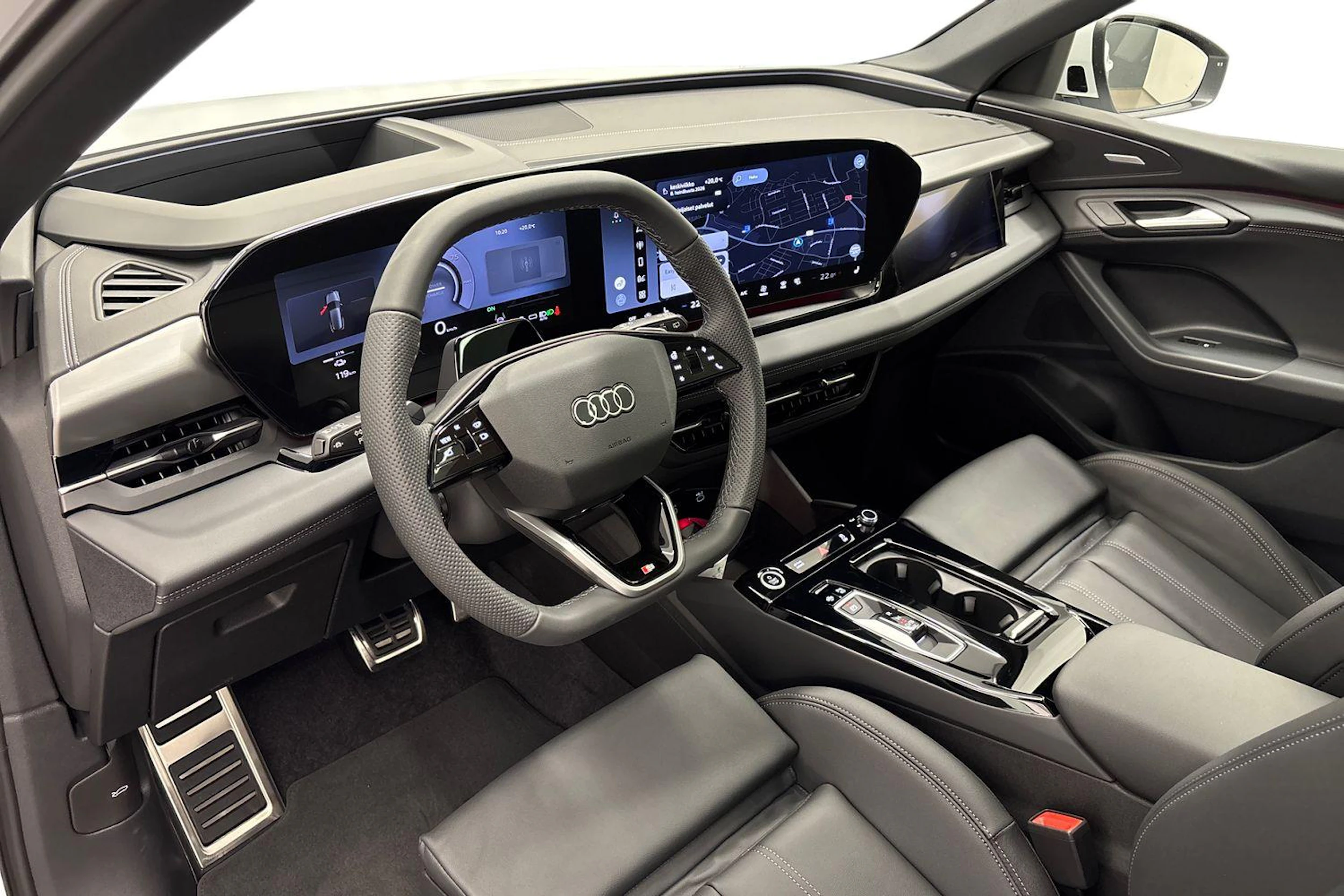 met. valkoinen Audi Q6 e-tron 2026 kuva 6.