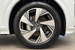 met. valkoinen Audi Q6 e-tron 2026 kuva 10.